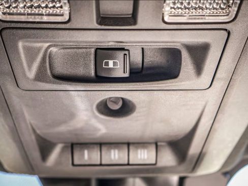 Used 2016 RAM 1500 Limited image 25