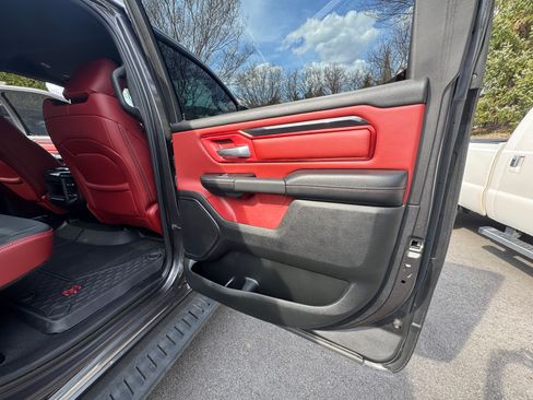Used 2019 RAM 1500 Rebel image 18