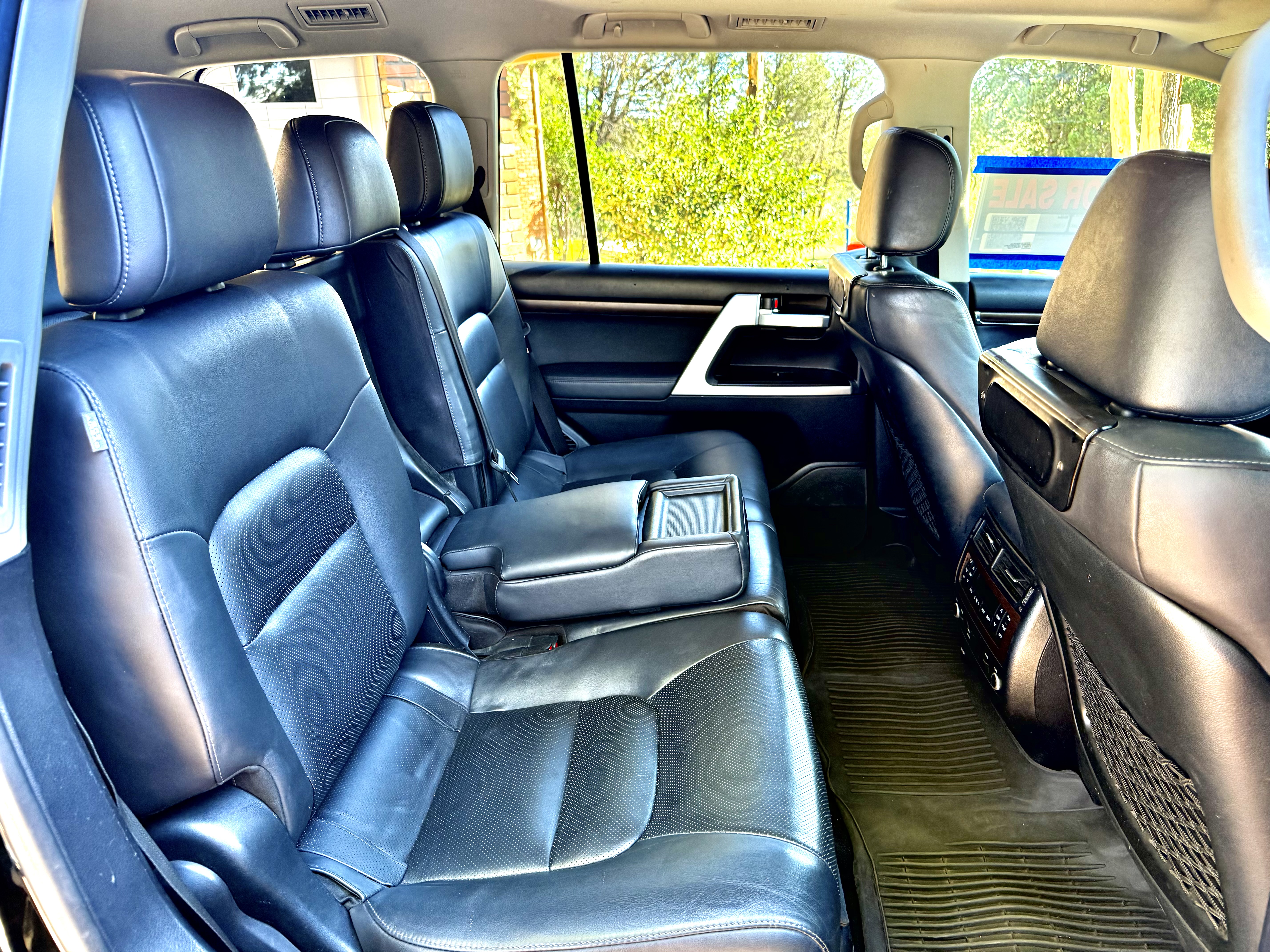 Used 2017 Toyota Land Cruiser AWD/4WD image 14