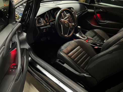 Used 2019 Buick Cascada Sport Touring image 16