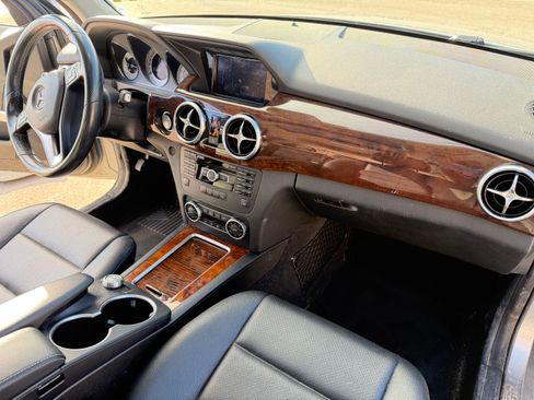 Used 2015 Mercedes-Benz GLK 350 4MATIC image 31