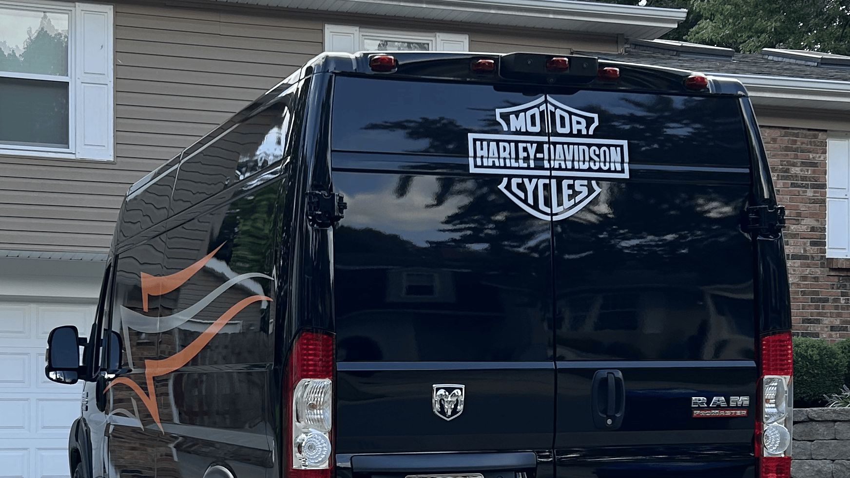 Used 2018 RAM ProMaster 2500 w/ Premium Appearance Group FWD image 18