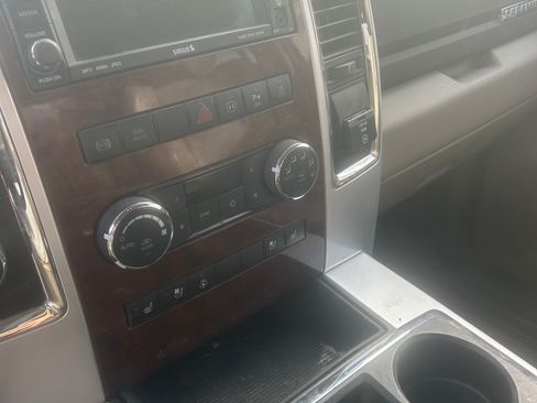 Used 2011 RAM 2500 Laramie w/ Cold Weather Group image 14