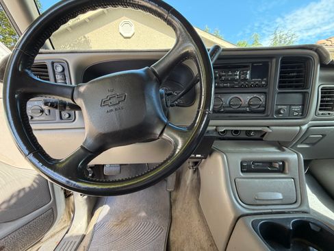 Used 2000 Chevrolet Silverado 1500 LS AWD/4WD image 15