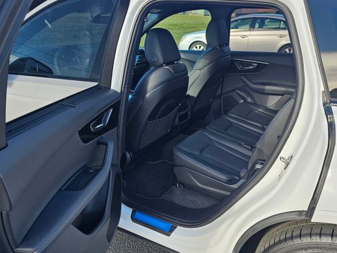 Used 2025 Audi Q7 3.0T Prestige image 6