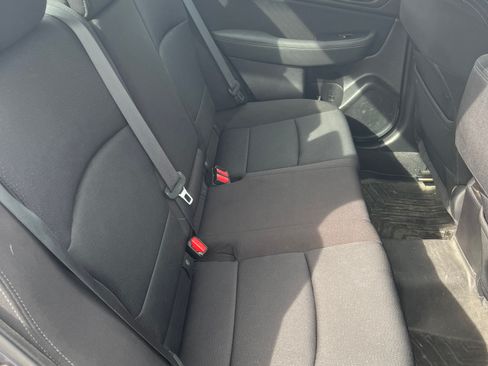 Used 2017 Subaru Legacy 2.5i Premium image 11