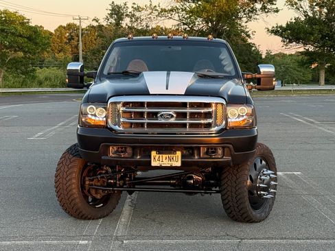Used 2000 Ford F350 4x4 Regular Cab Super Duty image 9