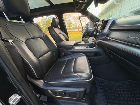 Used 2019 RAM 1500 Limited image 24