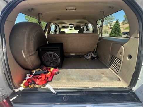 Used 2000 Ford Excursion Limited AWD/4WD image 16