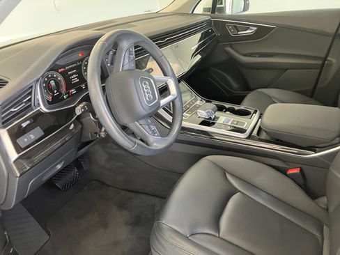 Used 2023 Audi Q7 3.0T Premium AWD/4WD image 10