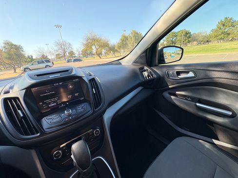 Used 2013 Ford Escape SE image 12