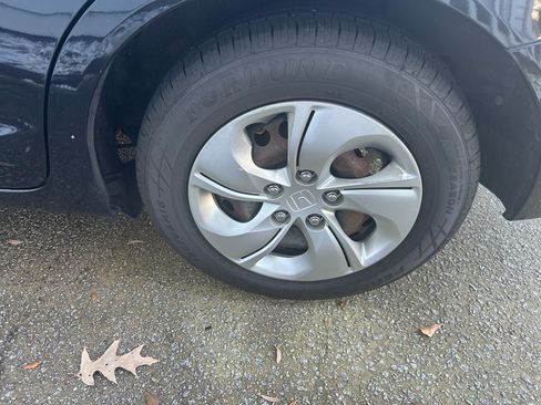 Used 2015 Honda Civic LX image 10