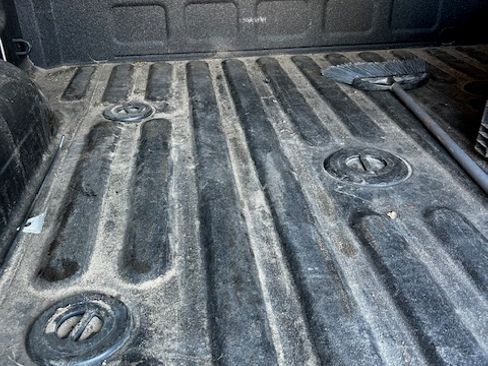 Used 2017 RAM 2500 Tradesman w/ Chrome Appearance Group image 13