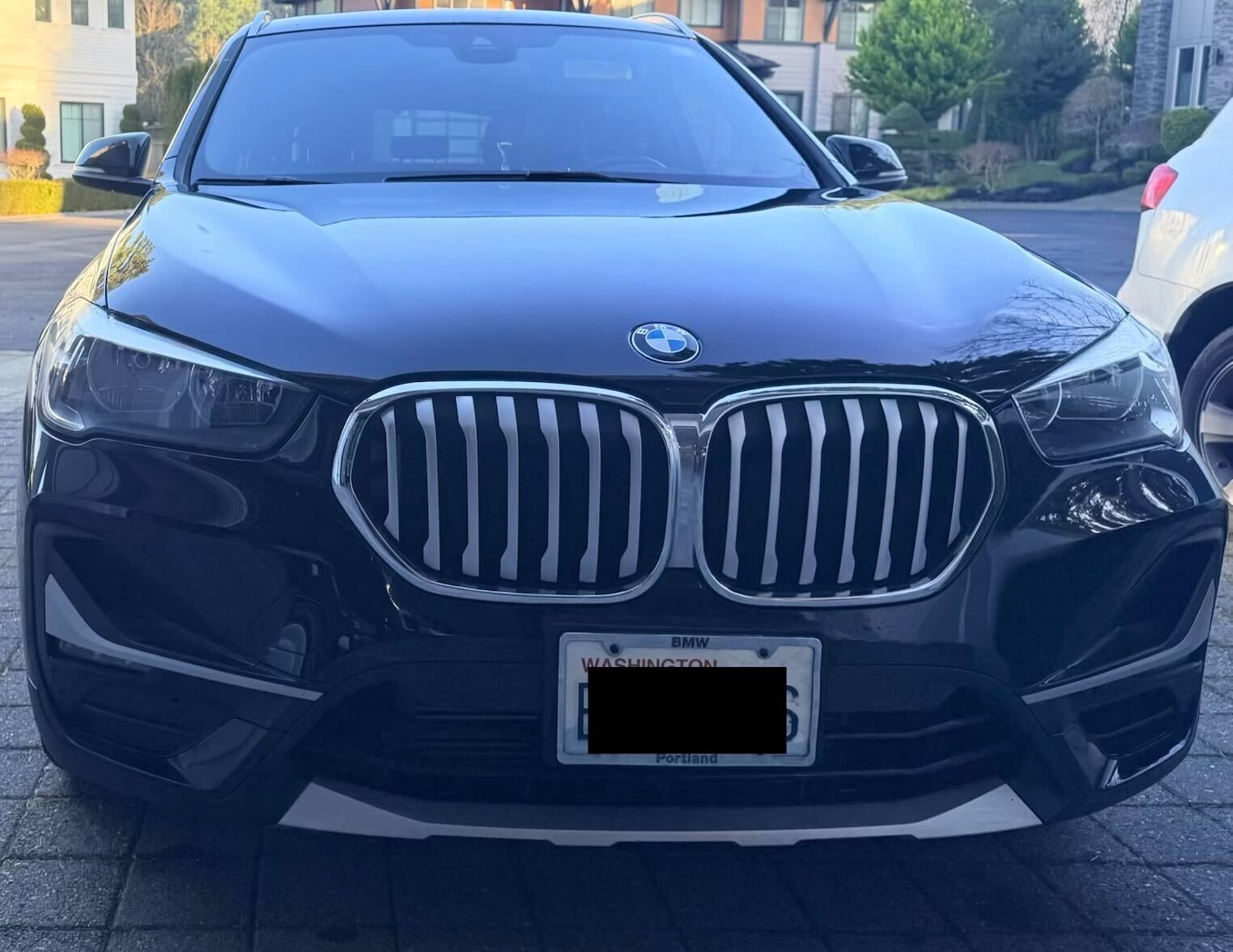 Used 2020 BMW X1 xDrive28i w/ Convenience Package AWD/4WD image 1