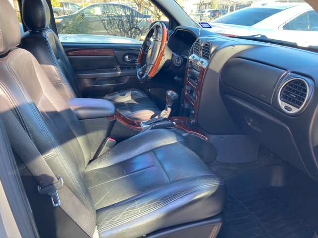 Used 2006 GMC Envoy Denali AWD/4WD image 8