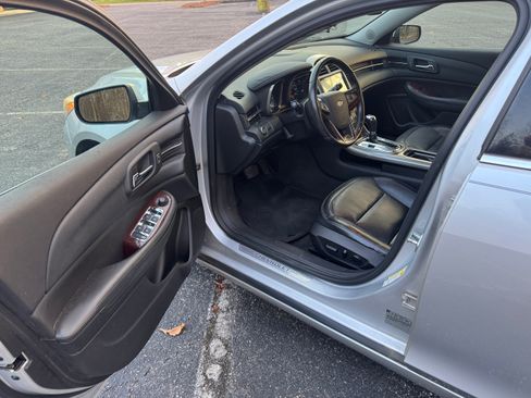 Used 2013 Chevrolet Malibu LTZ image 11