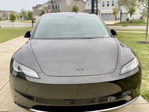 Used 2024 Tesla Model 3 Long Range image 2