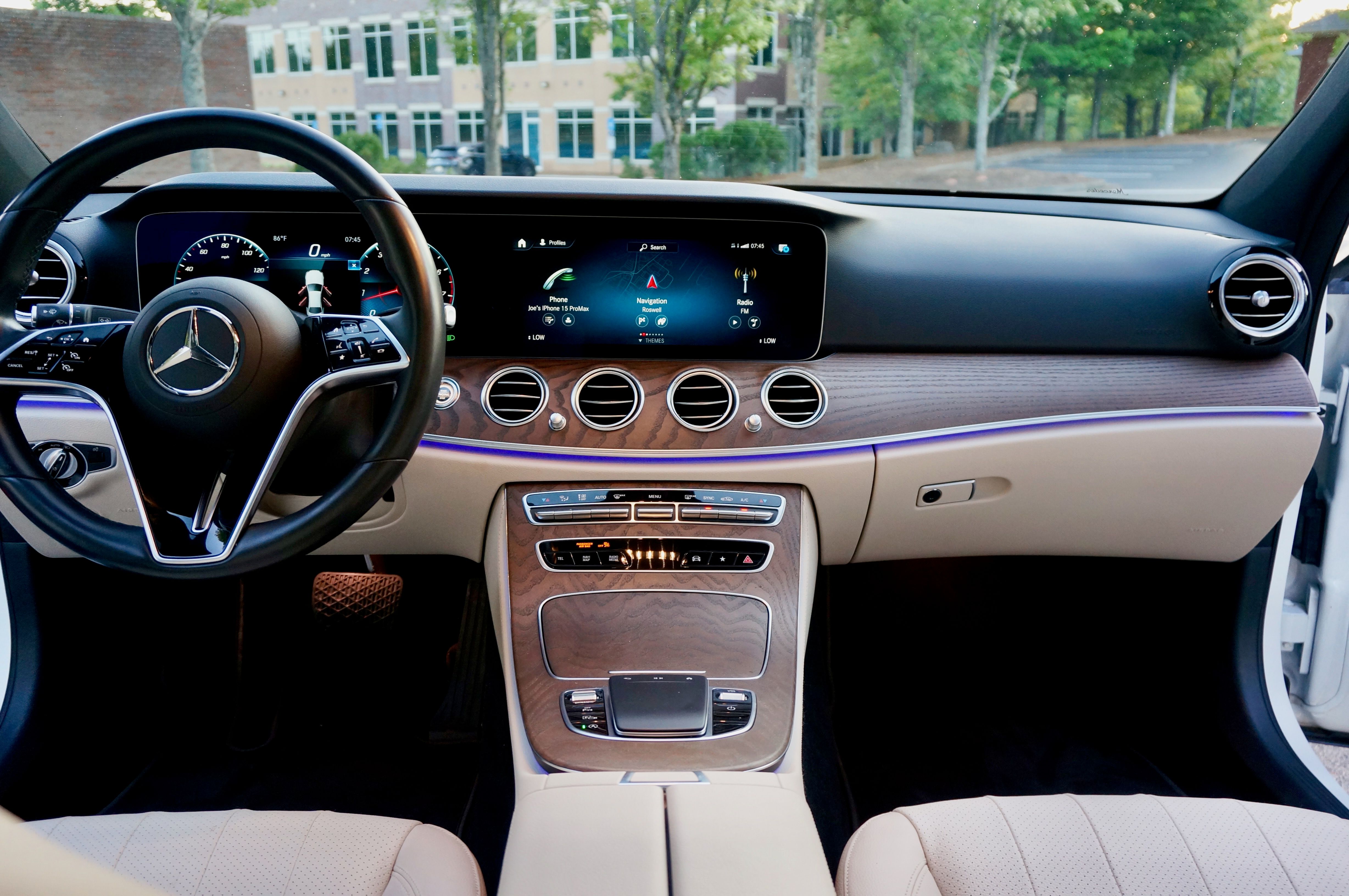 Used 2022 Mercedes-Benz E 350 Sedan image 17