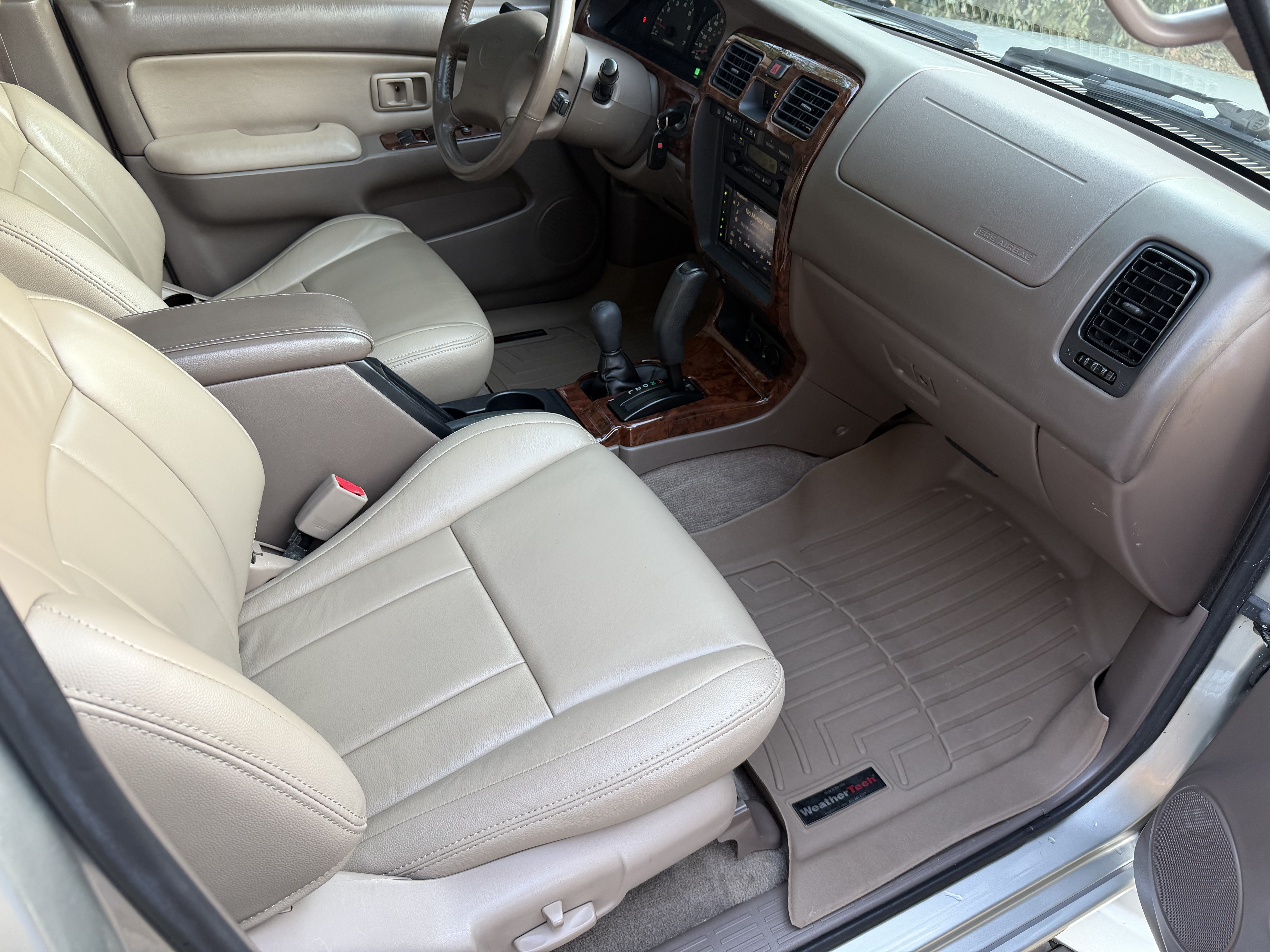 Used 2000 Toyota 4Runner Limited AWD/4WD image 19