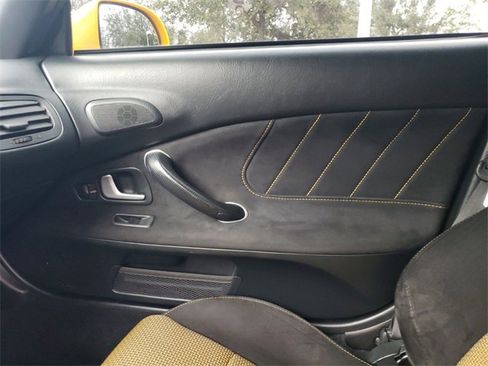 Used 2008 Honda S2000 CR image 11