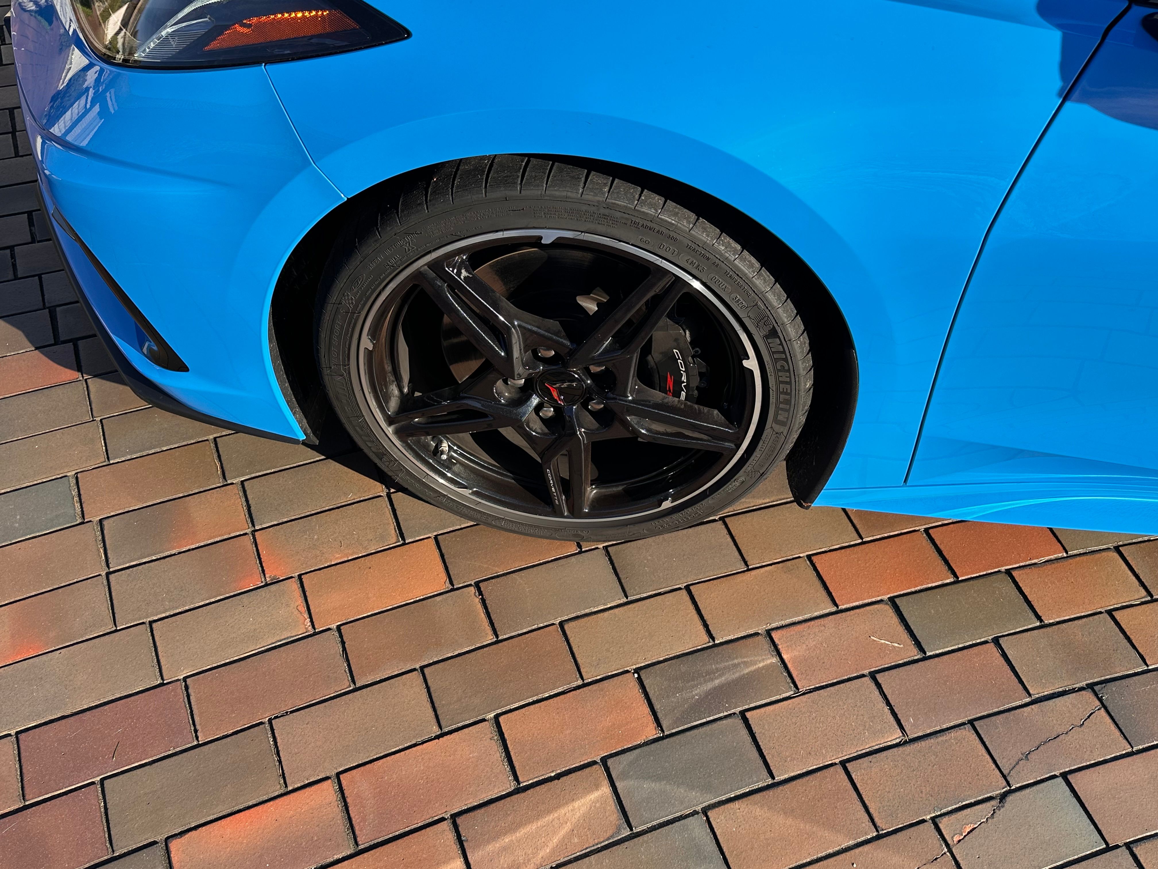 Used 2020 Chevrolet Corvette Stingray Premium Cpe w/ 3LT Preferred Equipment Group RWD image 21