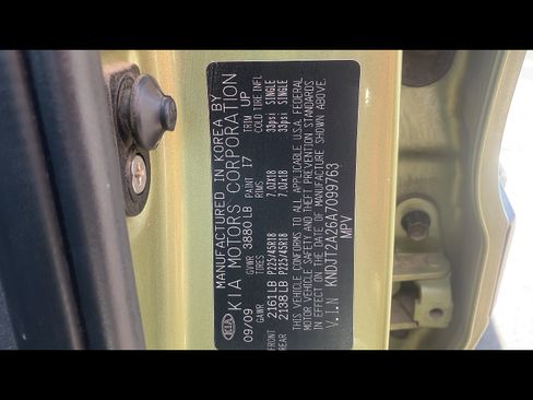 Used 2010 Kia Soul ! FWD image 17