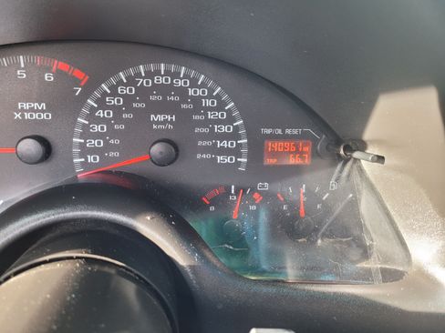 Used 2000 Chevrolet Camaro Z28 w/ Preferred Equipment Group 2 RWD image 6