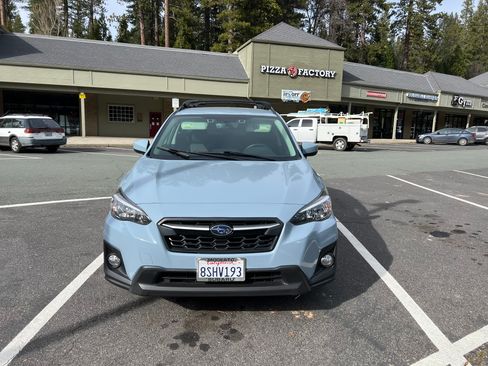 Used 2020 Subaru Crosstrek 2.0i Premium image 4
