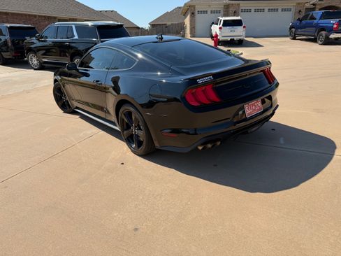 Used 2022 Ford Mustang GT w/ Equipment Group 301A RWD image 8