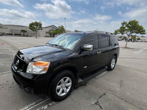 Used 2008 Nissan Armada SE w/ Premium Pkg RWD image 1