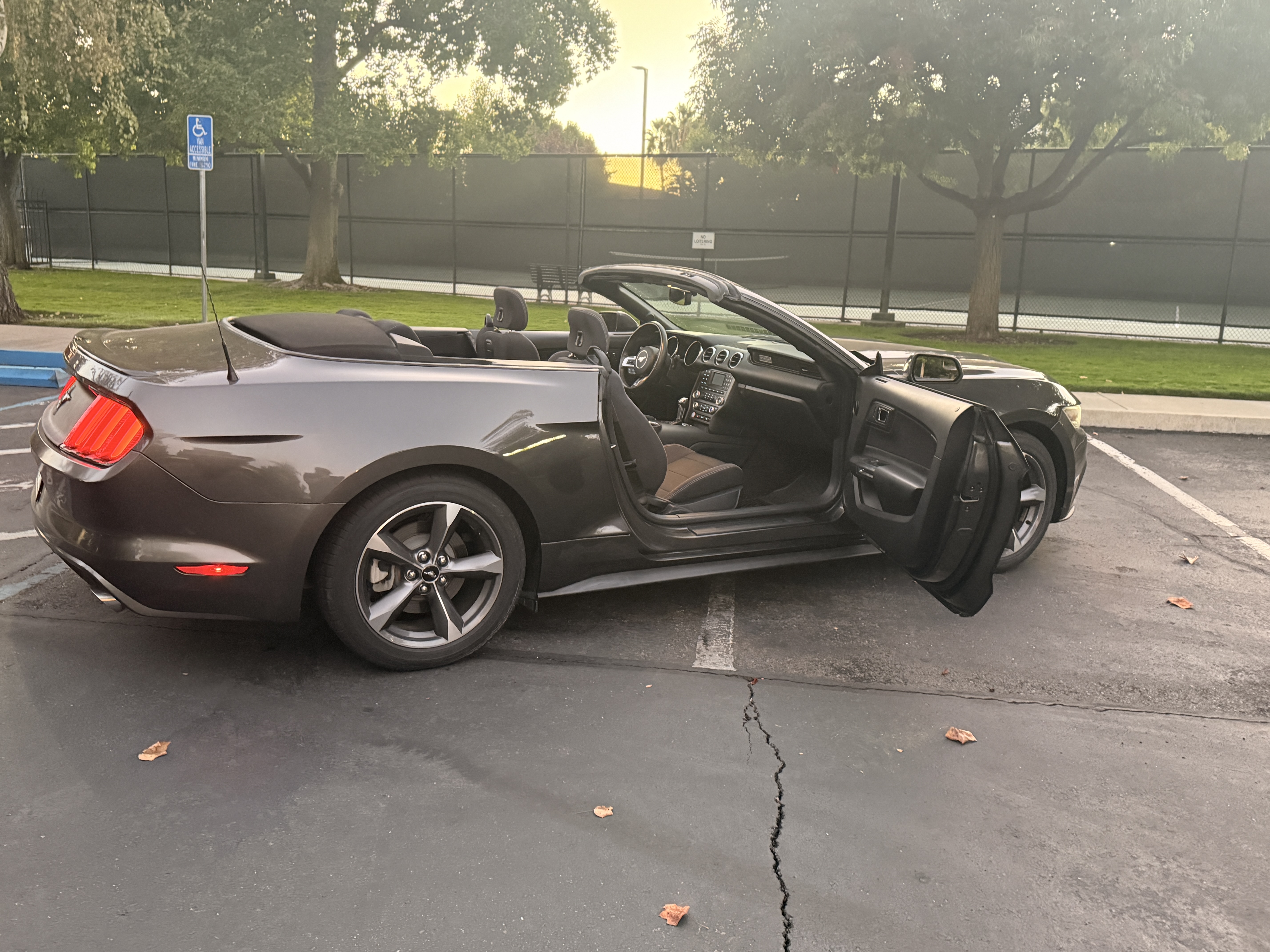 Used 2015 Ford Mustang Convertible w/ Equipment Group 051A RWD image 13