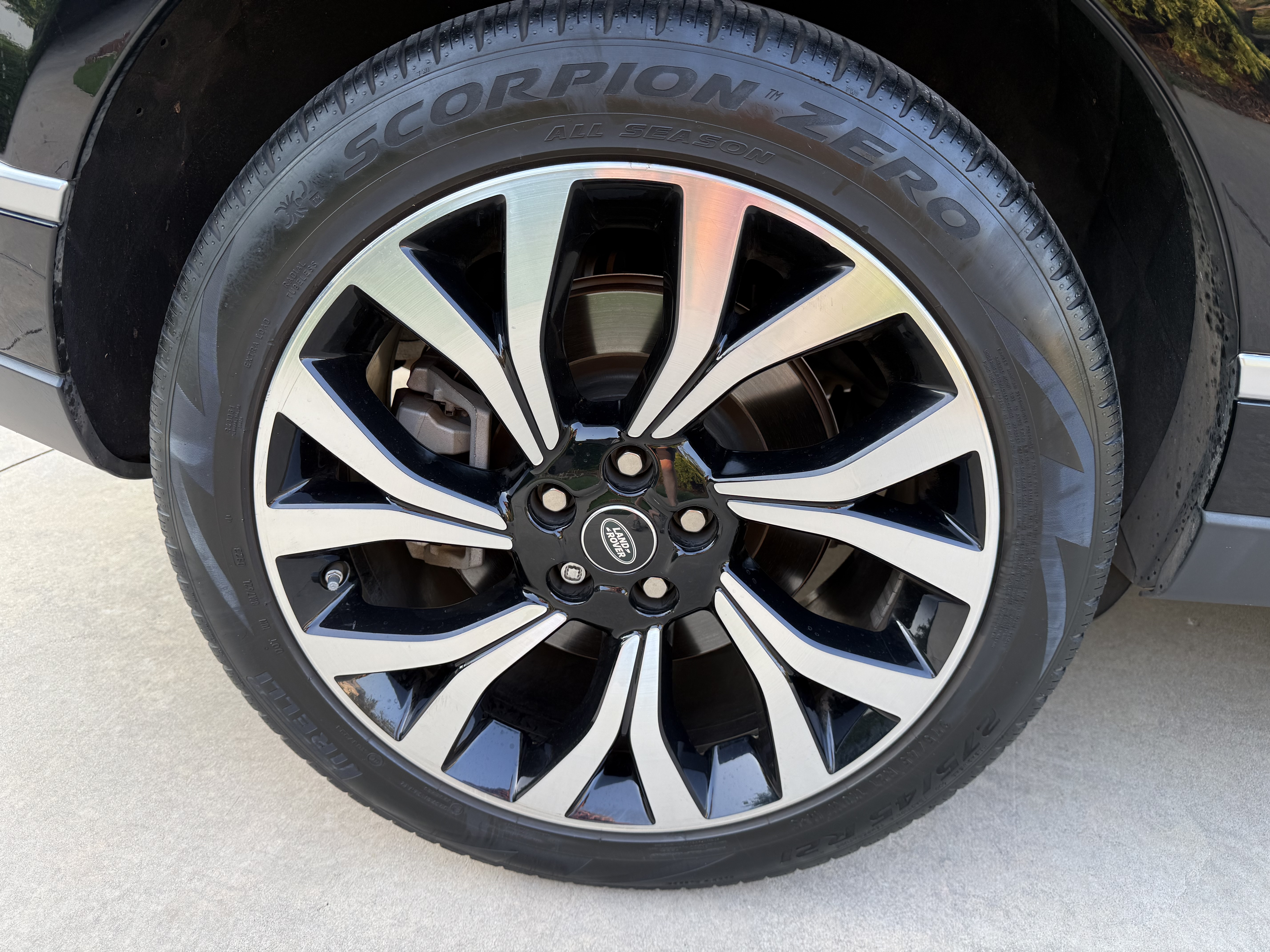 Used 2020 Land Rover Range Rover HSE AWD/4WD image 23