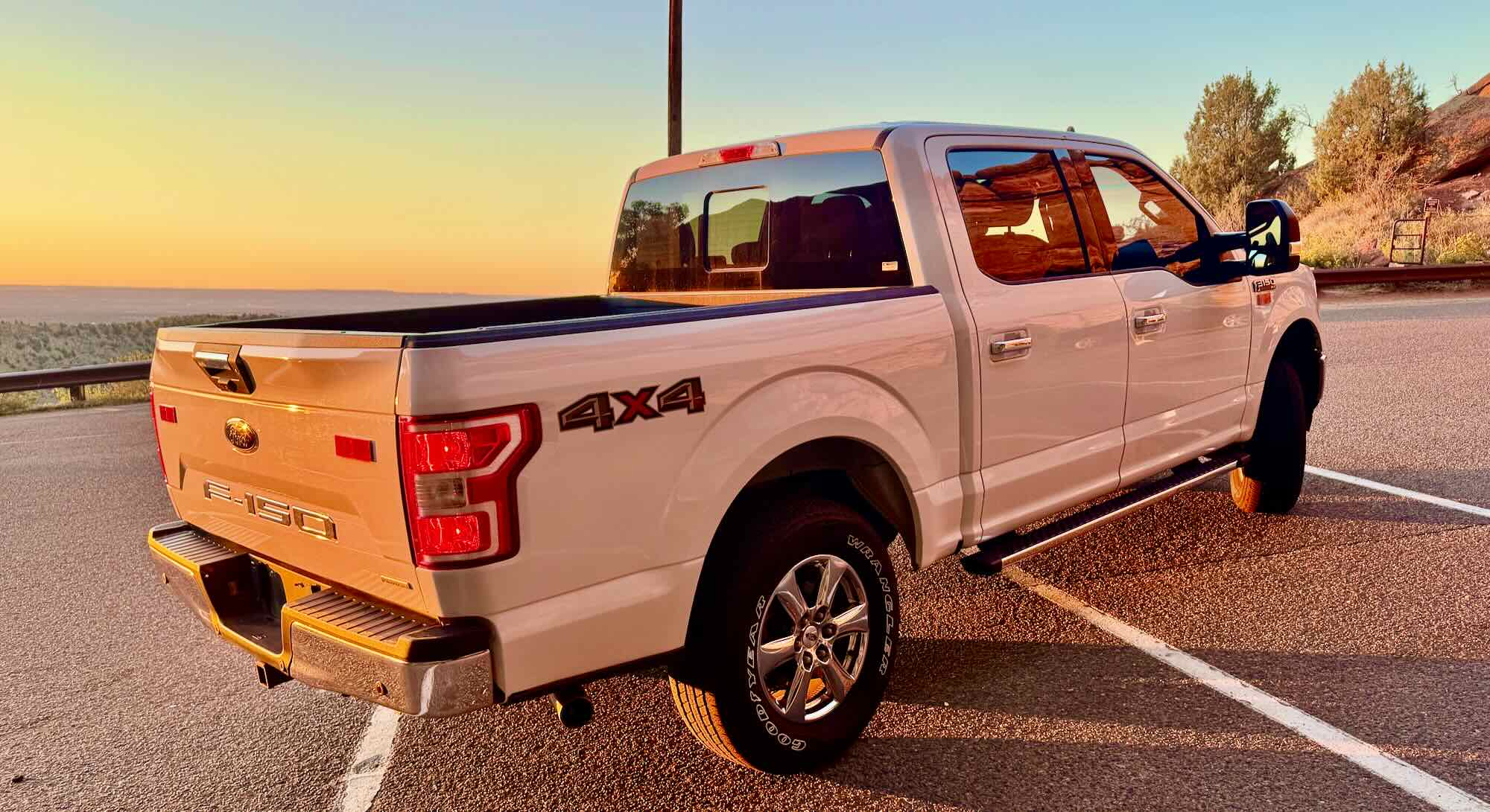 Used 2020 Ford F150 XLT w/ Equipment Group 302A Luxury AWD/4WD image 2