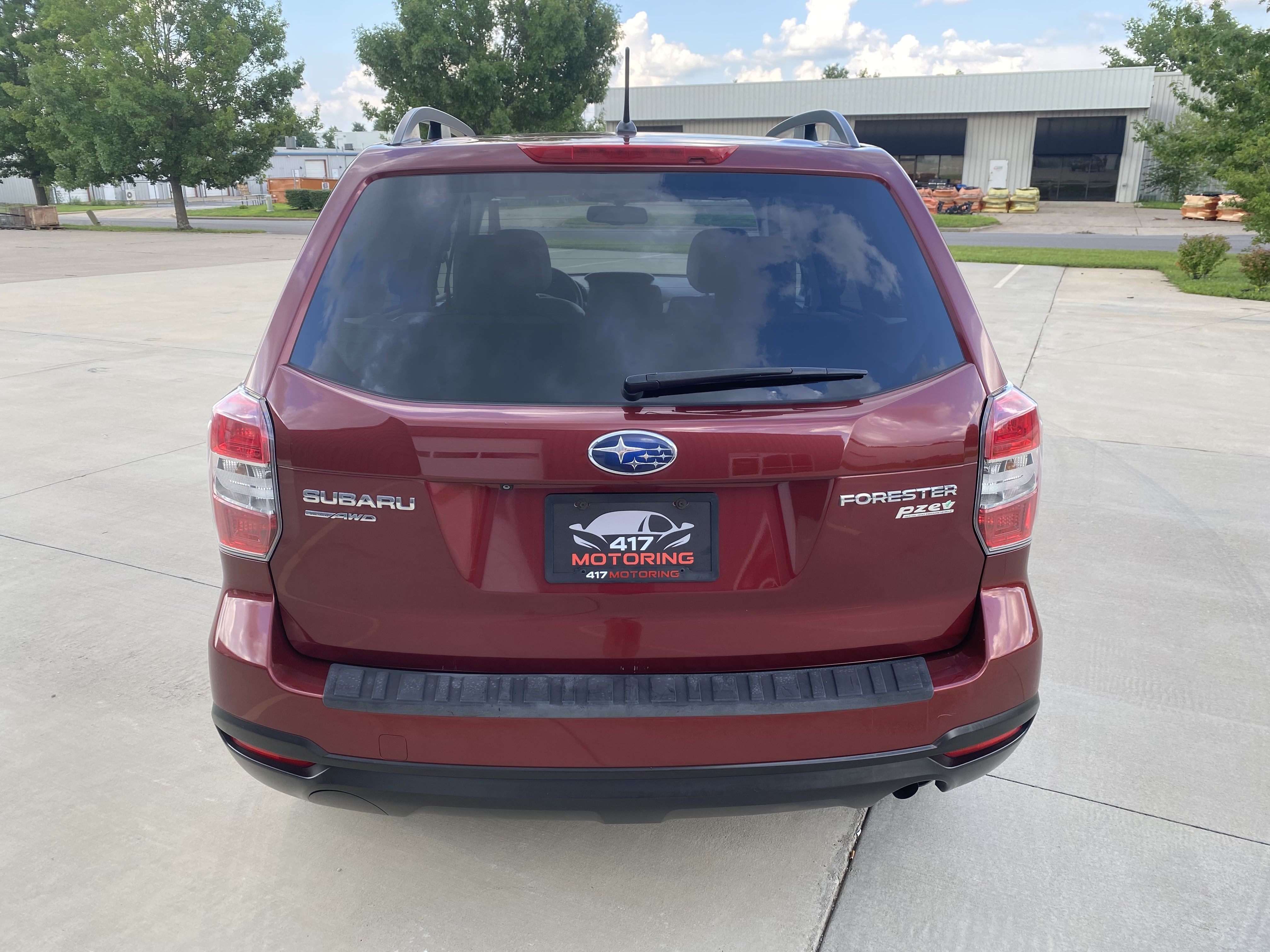 Used 2014 Subaru Forester 2.5i Premium w/ Popular Package #1 AWD/4WD image 4