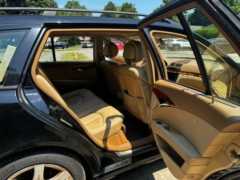Used 2007 Mercedes-Benz E 350 4MATIC Wagon image 19