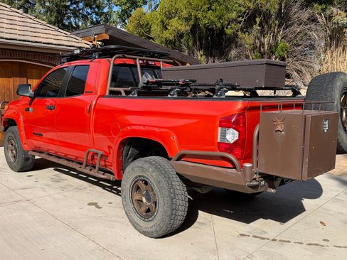 Used 2017 Toyota Tundra Limited image 8