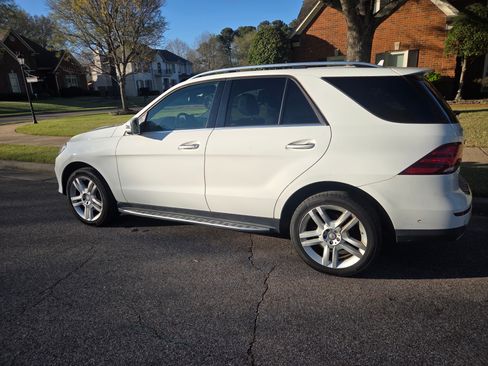 Used 2017 Mercedes-Benz GLE 350 4MATIC image 8
