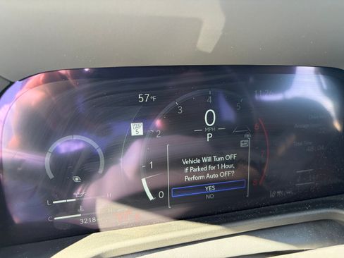 Used 2025 Lexus GX 550 w/ Accessory Package (Z1) image 2