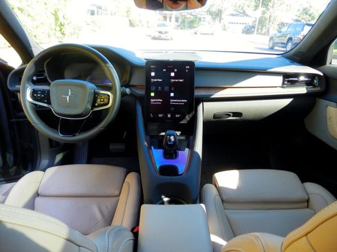 Used 2021 Polestar Polestar 2 w/ Performance Package image 12