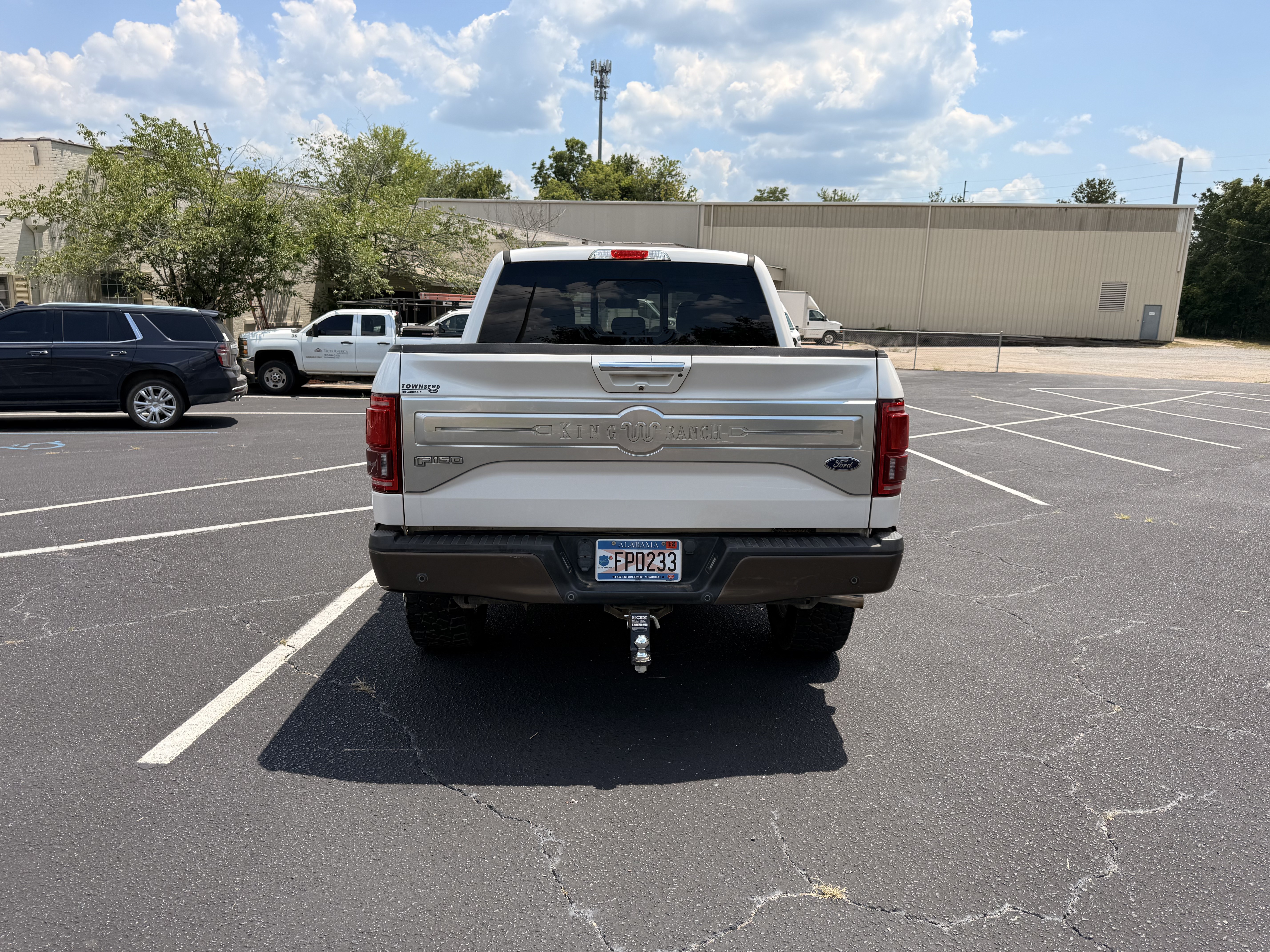 Used 2017 Ford F150 King Ranch w/ Equipment Group 601A Luxury AWD/4WD image 6