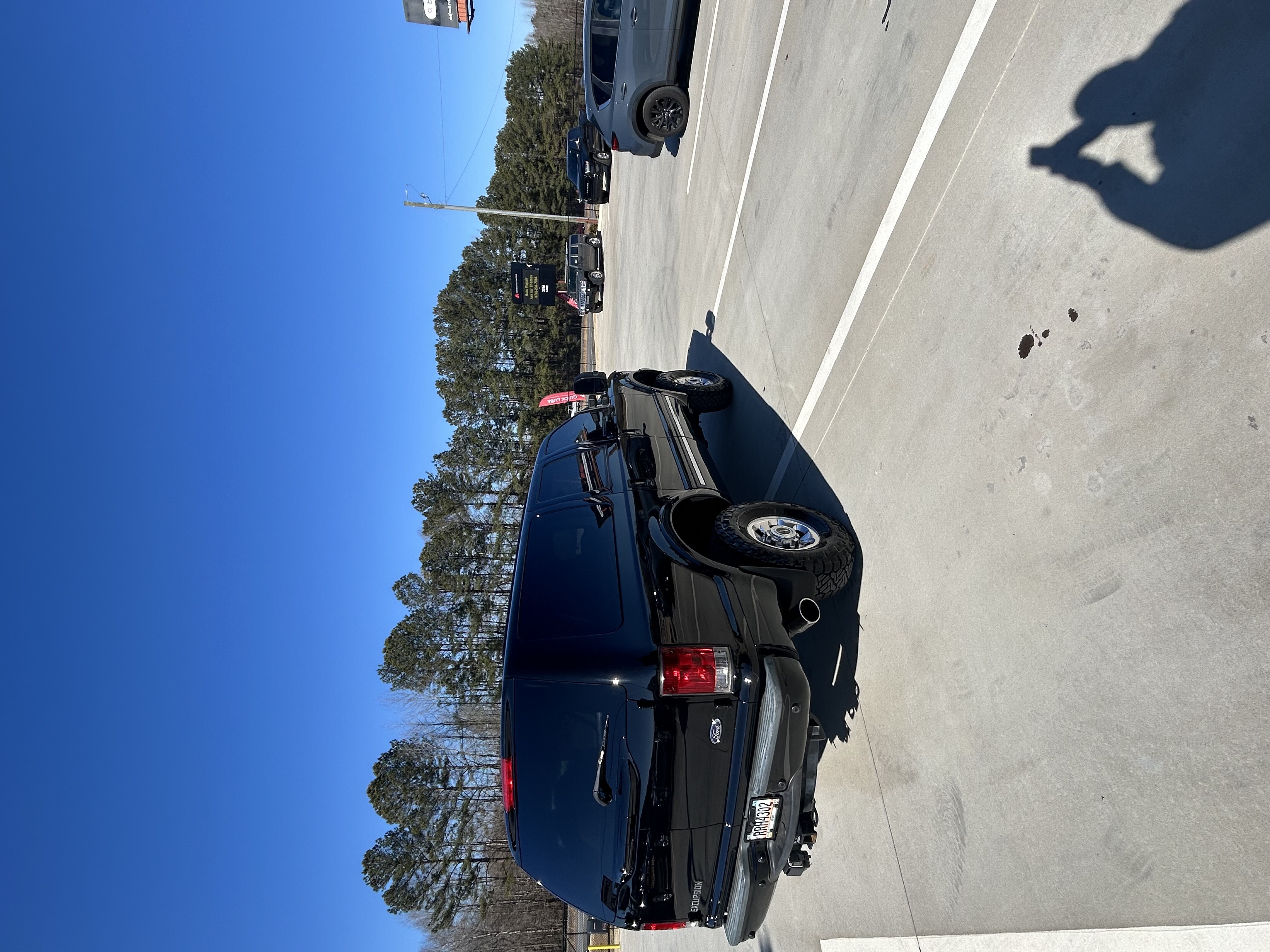 Used 2004 Ford Excursion Limited AWD/4WD image 4