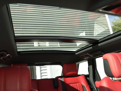 Used 2021 Land Rover Range Rover Sport HSE Dynamic image 28