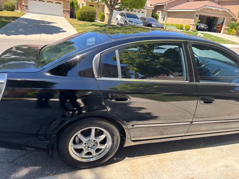 Used 2005 Nissan Altima 2.5 SL w/ (G02) SL Pkg FWD image 6