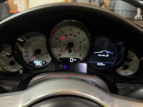 Used 2014 Porsche 911 Turbo S AWD/4WD image 19