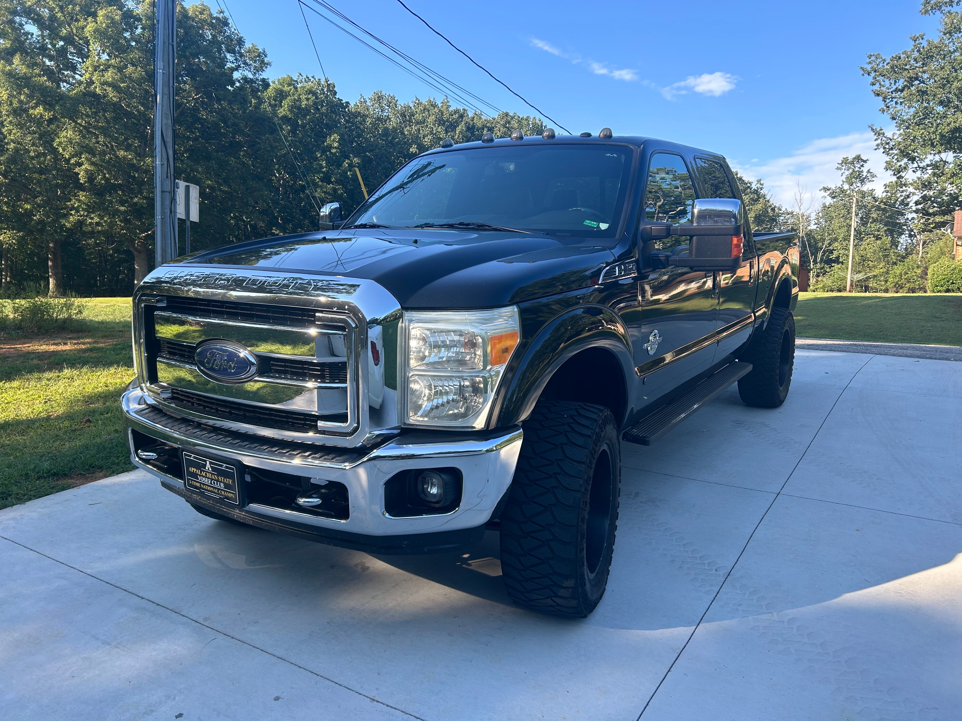 Used 2013 Ford F350 Lariat w/ Lariat Ultimate Pkg AWD/4WD image 4
