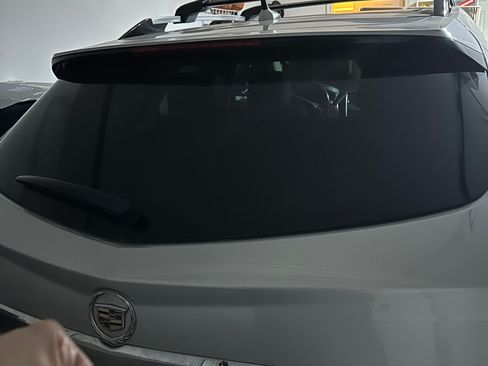 Used 2013 Cadillac SRX Luxury image 2