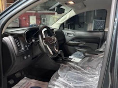 Used 2018 GMC Canyon SLT w/ Driver Alert Package image 12