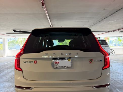 Used 2016 Volvo XC90 T6 Inscription w/ Vision Package image 5