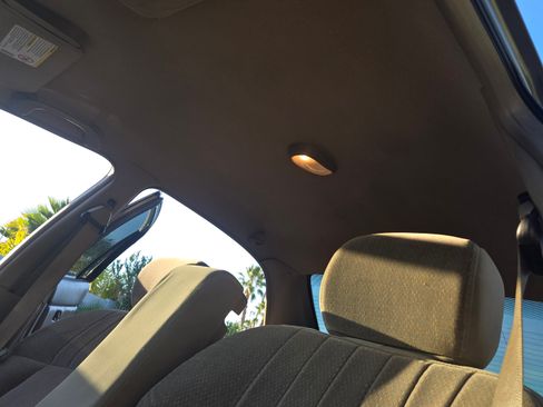 Used 2002 Buick Century Custom w/ Custom Premium Pkg image 19