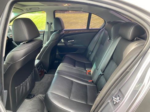 Used 2008 BMW 535xi Sedan AWD/4WD image 5